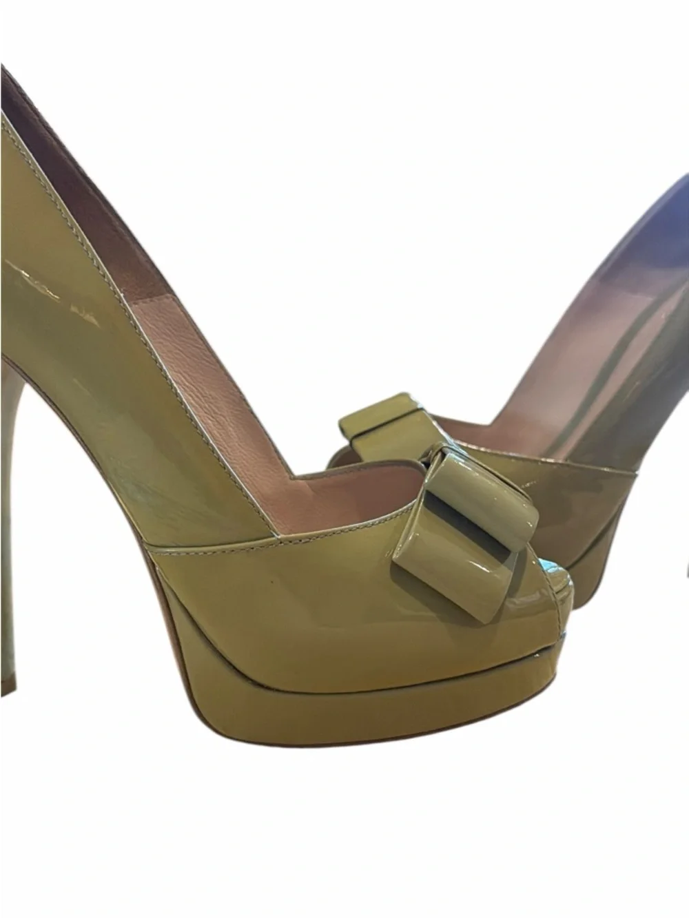 FENDI Olive Green Patent Peep-Toe Platform Pumps with Bow